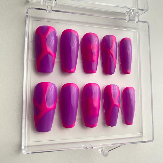Pink and purple nail set